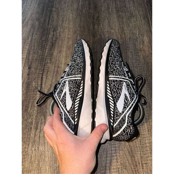 Brooks Adrenaline GTS 20 Men's Running Shoes Size 9 D (Medium) Black White - Picture 6 of 9